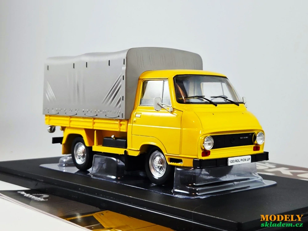 Škoda 1203 ROL 1:24 časopis s modelem