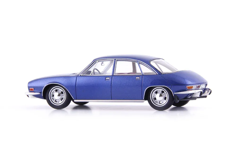 Tatra 603 X-5 1:43 AutoCult