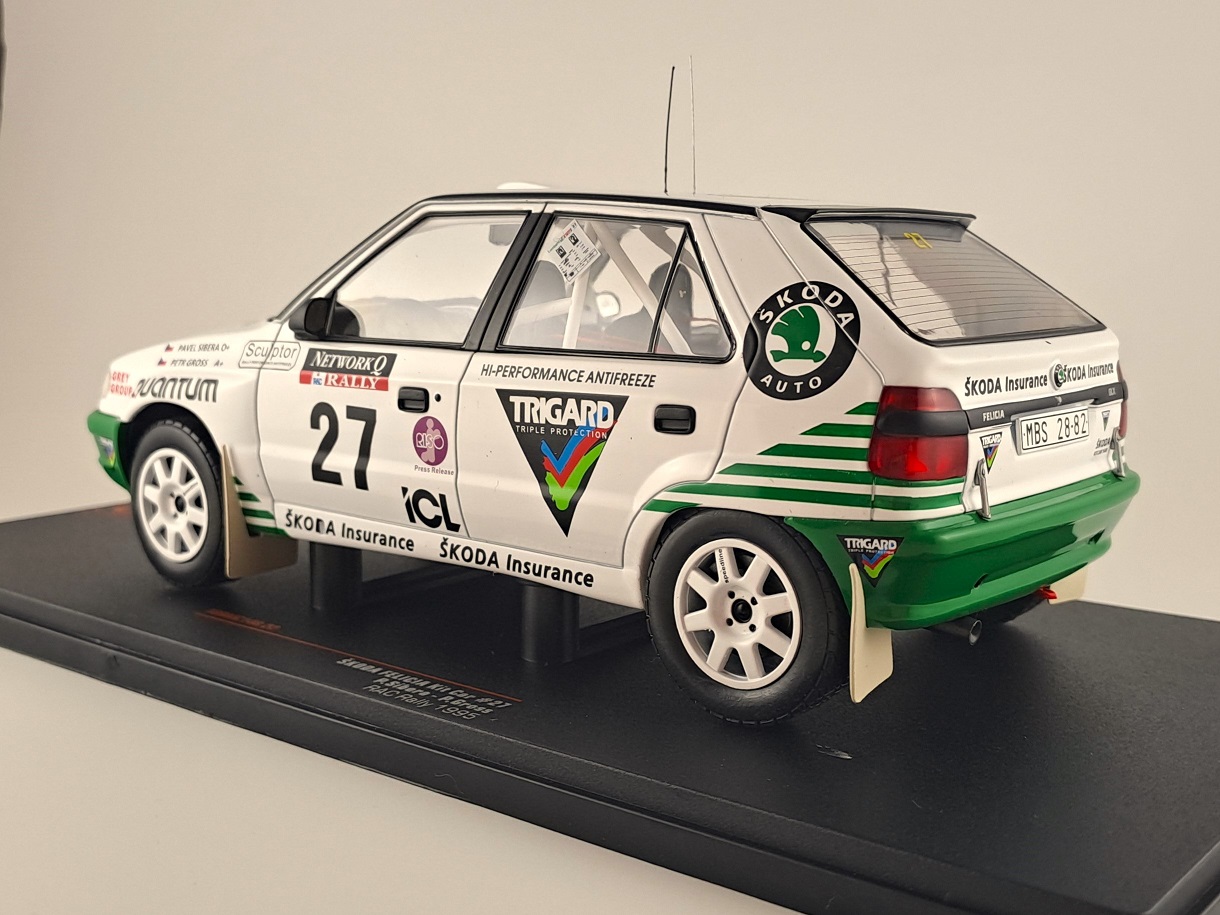 Škoda Felicia Kit Car no.27, Sibera, RAC rallye 1995 1:18 IXO