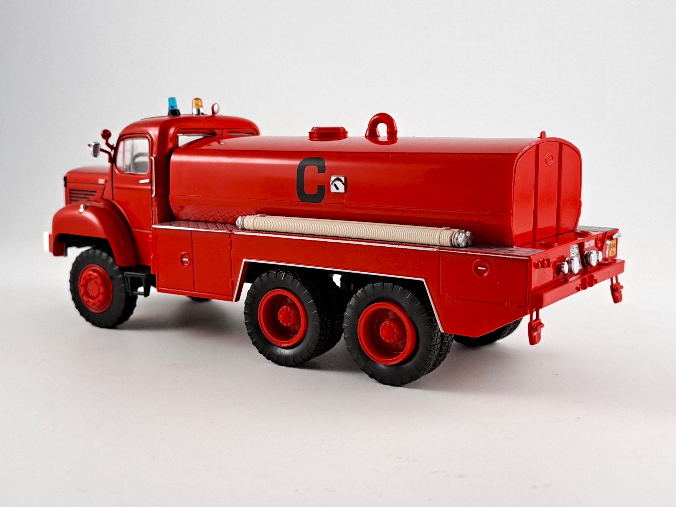 Berliet GBC 34 hasiči 1:43 Hachette