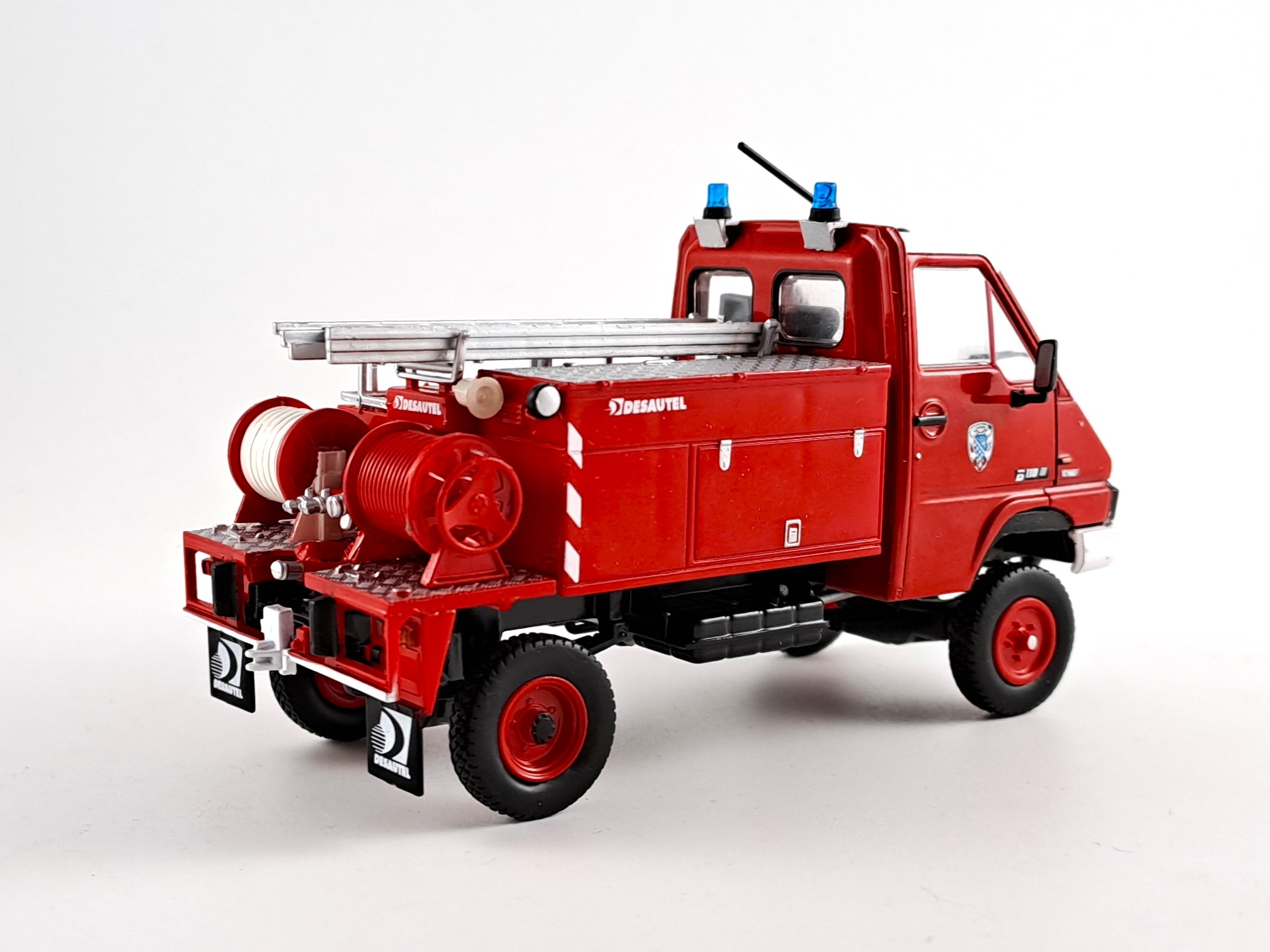 Renault B110 Desautel hasiči 1:43 Hachette