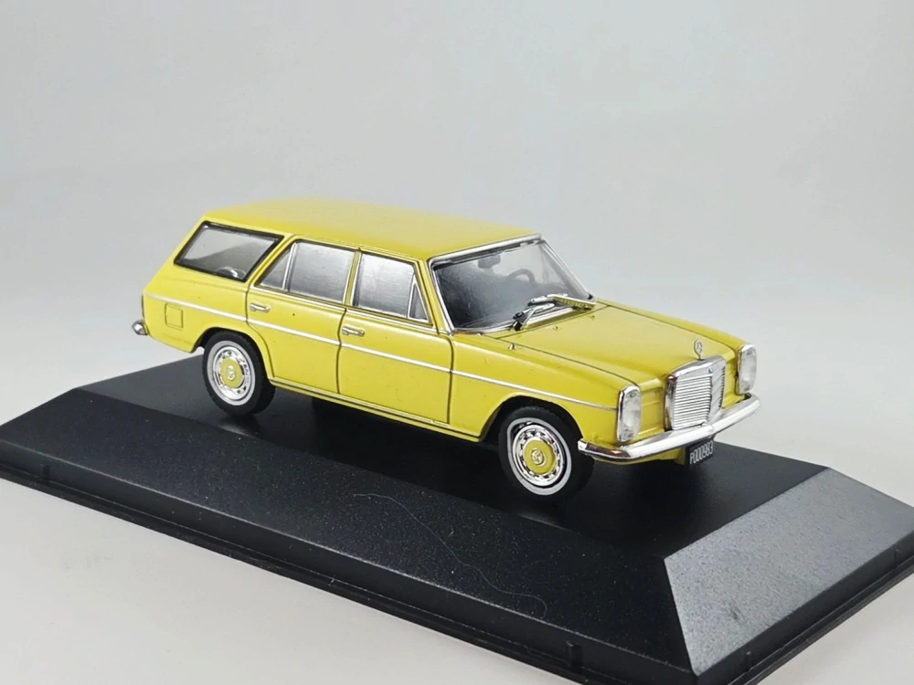 Mercedes 220D Rural 1:43 Altaya