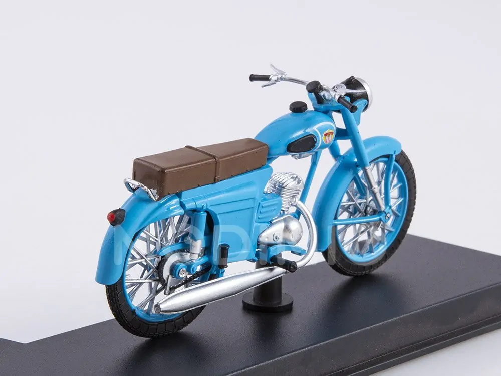 M-104 1:24 Modimio
