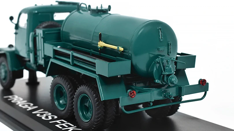 Praga V3S sací vůz 1:43 SSM