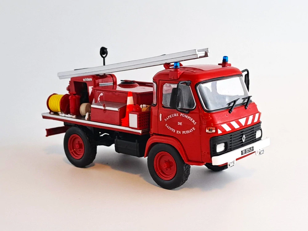 Saviem TP3 CCFL hasiči 1:43 Hachette