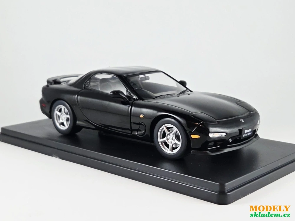 Mazda RX-7 1:24 Hachette