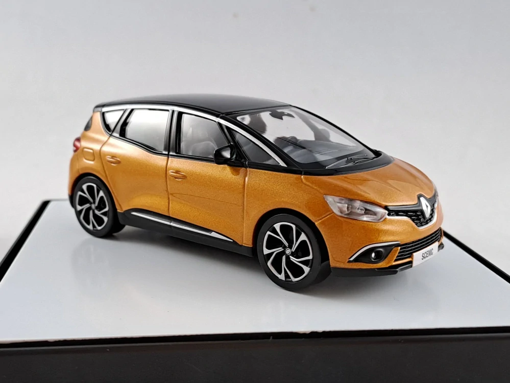 Renault Scénic 1:43 Norev