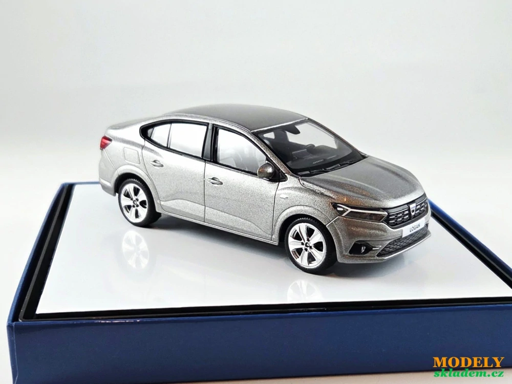 Dacia Logan 1:43 Norev