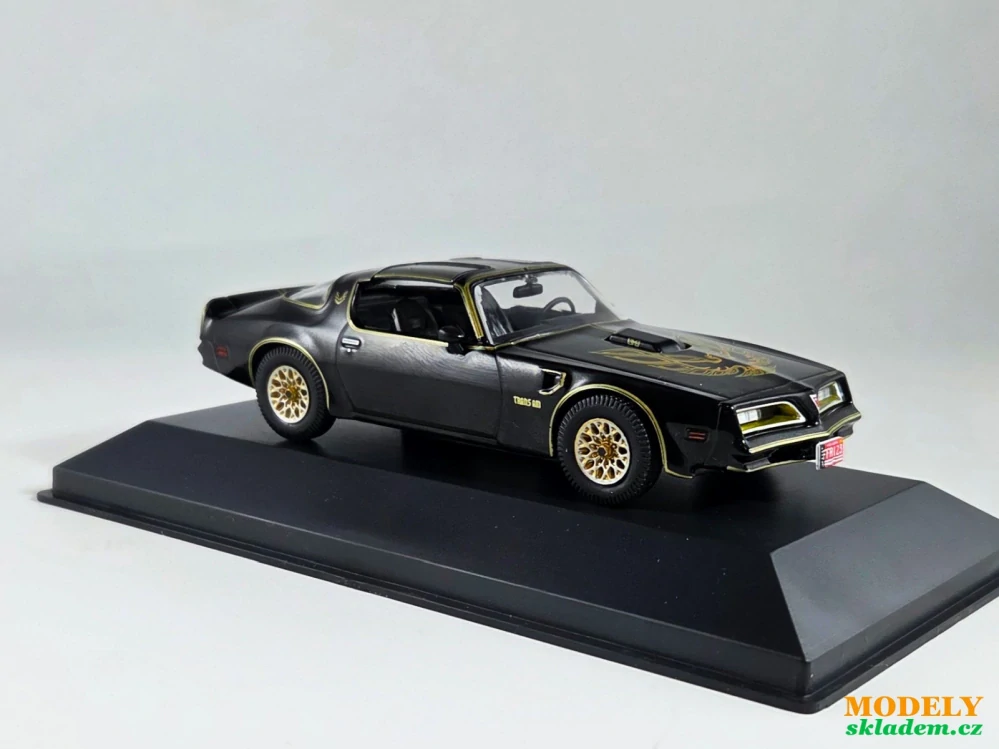 Pontiac Firebird 1:43 DeAgostini
