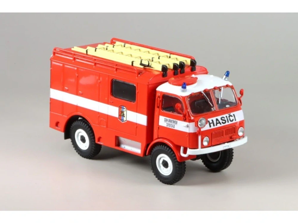 TRIO SET Tatra 805 hasiči 1:43 sada časopisů s modelem