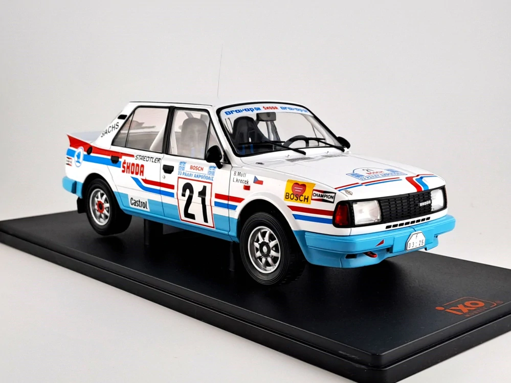 Škoda 130 LR N°21 Rallye Acropole 1986 Miniature IXO 1/43 Collection Voiture Ancienne