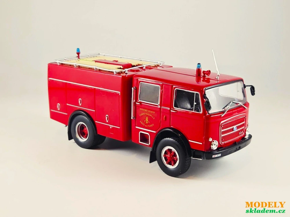 OM Fiat 150 hasiči 1:43 Hachette