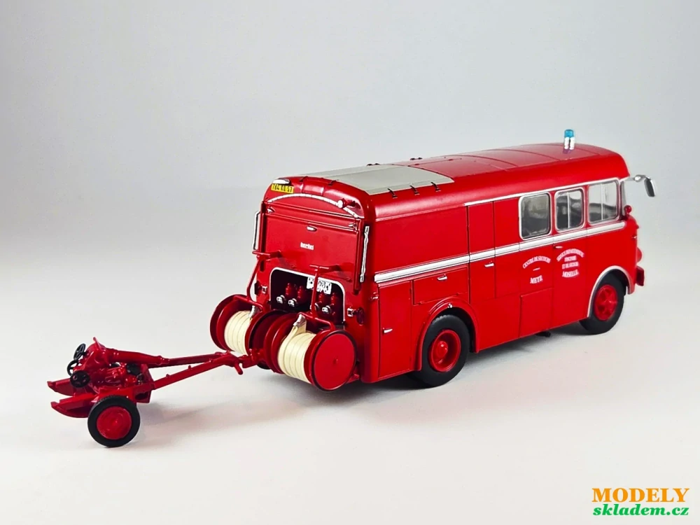 Berliet GLCK hasiči 1:43 Hachette