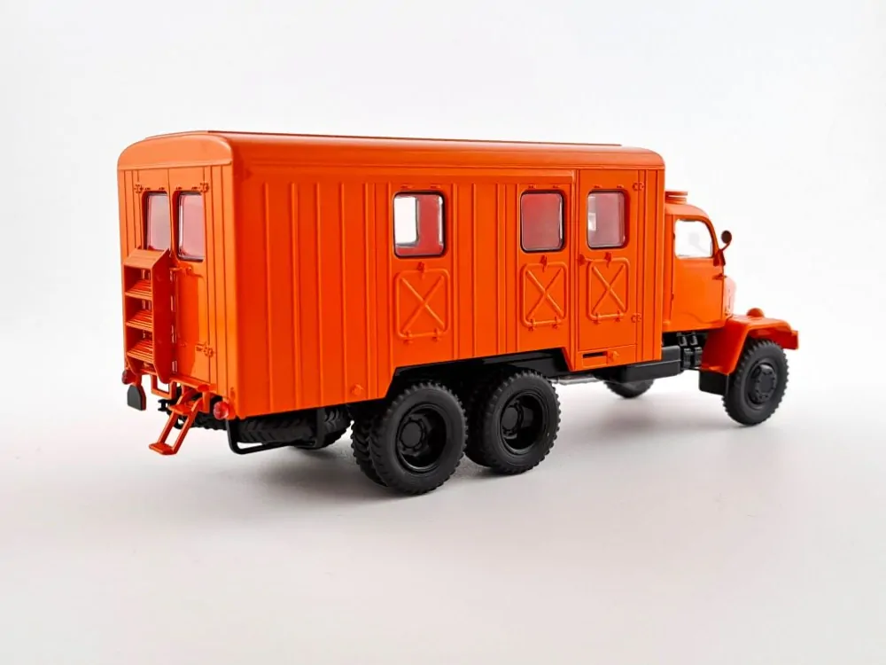Praga V3S skříňový 1:43 Auto Historia