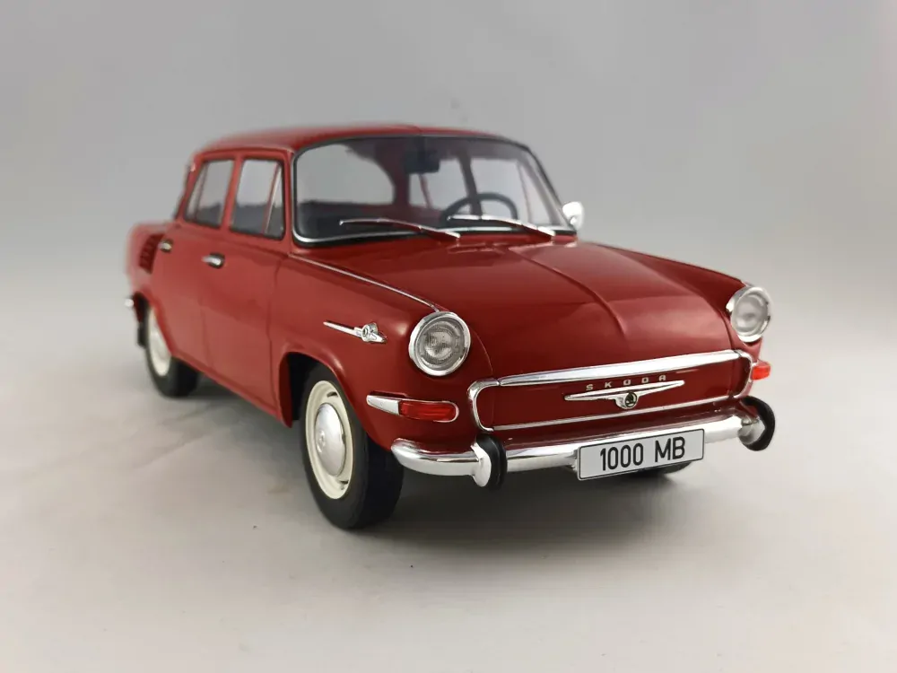 Škoda 1000MB červená 1:18 MCG
