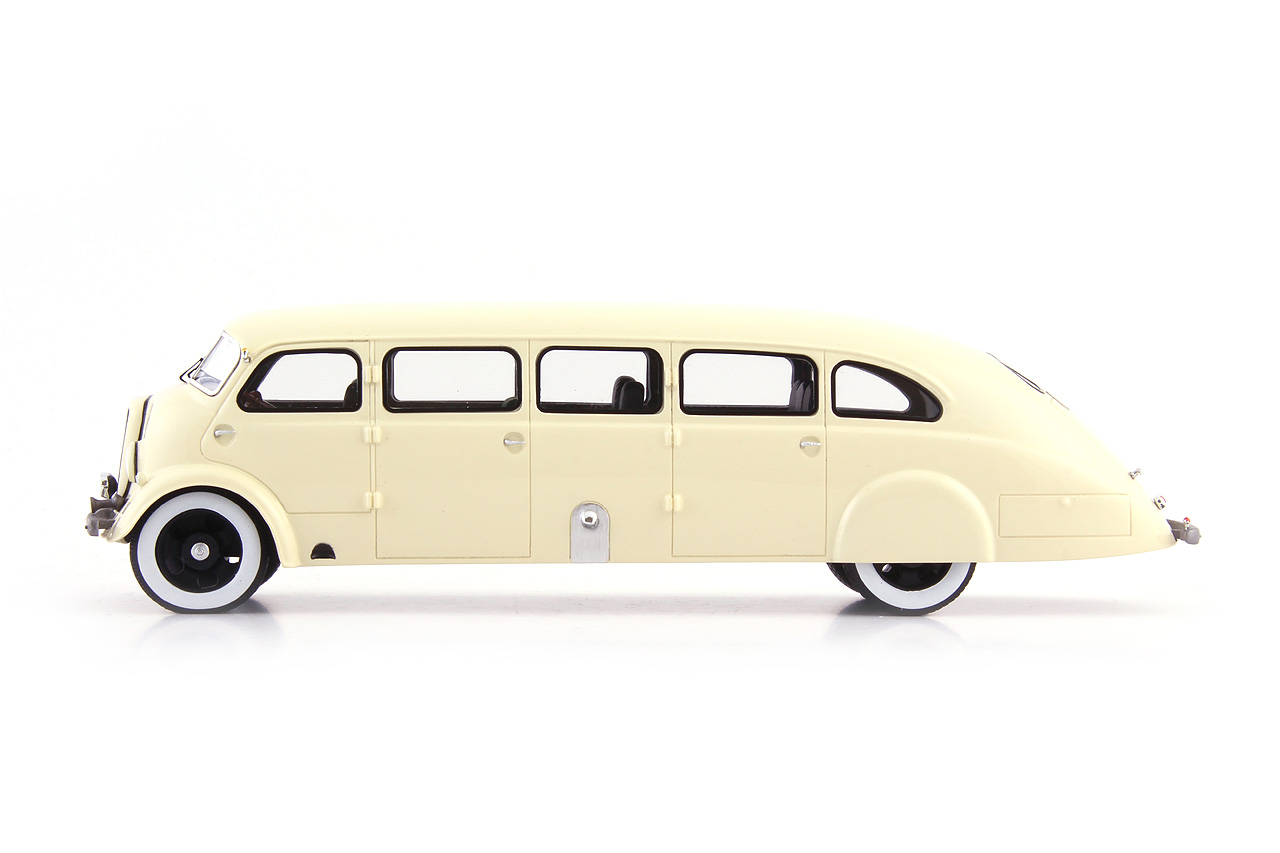 Baťův autokar Sodomka 1937 SET OF THE YEAR 1:43 Autocult