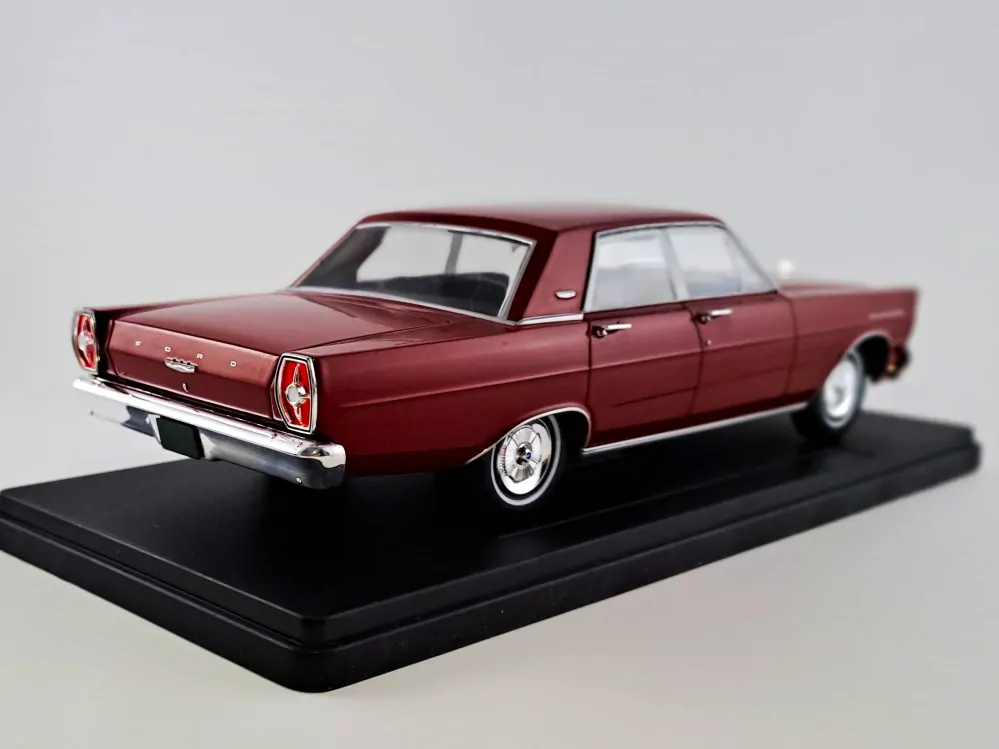 Ford Galaxie 500 1:24 Hachette