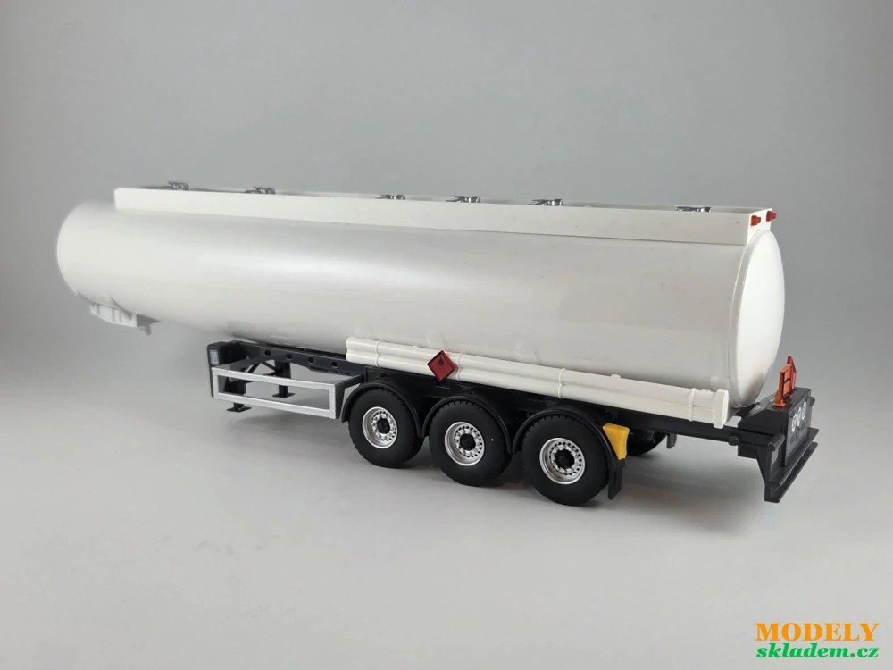 návěs cisternový na PHM Magyar 1:43 Eligor