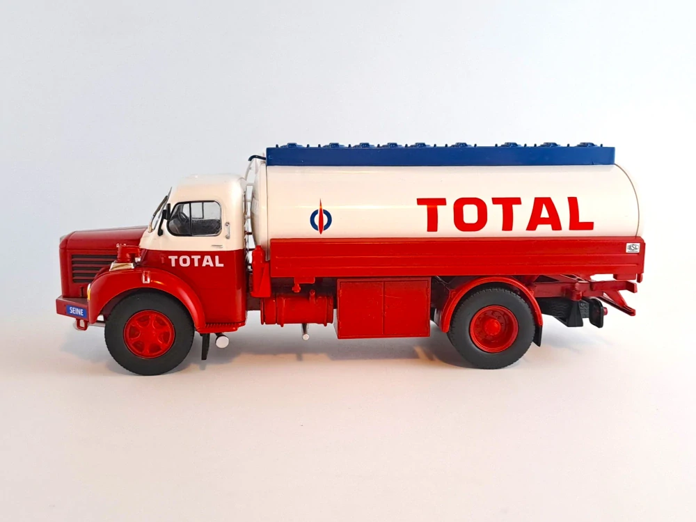 Berliet GLR Total 1:43 Hachette