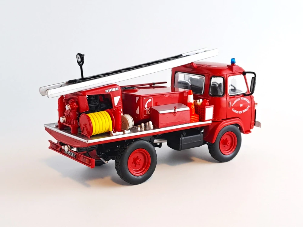 Saviem TP3 CCFL hasiči 1:43 Hachette