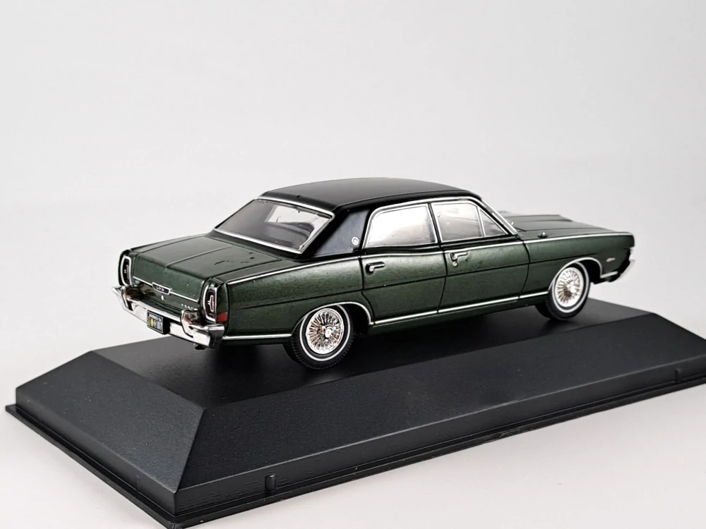 Ford Fairlane LTD V8 1:43 Altaya