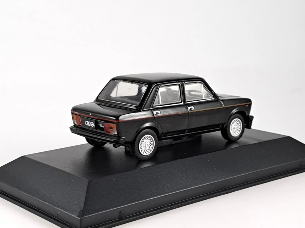 Fiat 128 IAVA Europa TV1300 1:43 Altaya