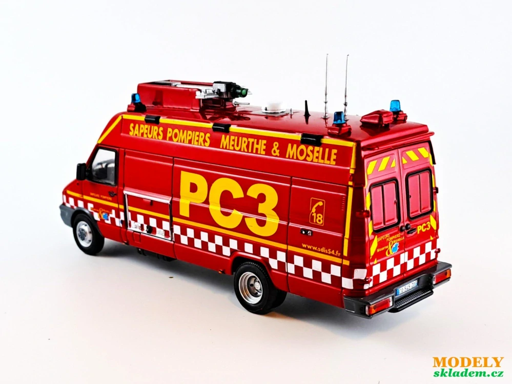 Iveco Daily PC3 hasiči 1:43 Hachette