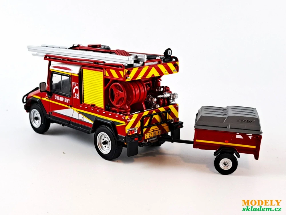 UMM Alter hasiči s vozíkem 1:43 Hachette