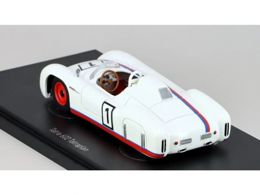 Tatra 602 Tatraplan 1:43 AutoCult