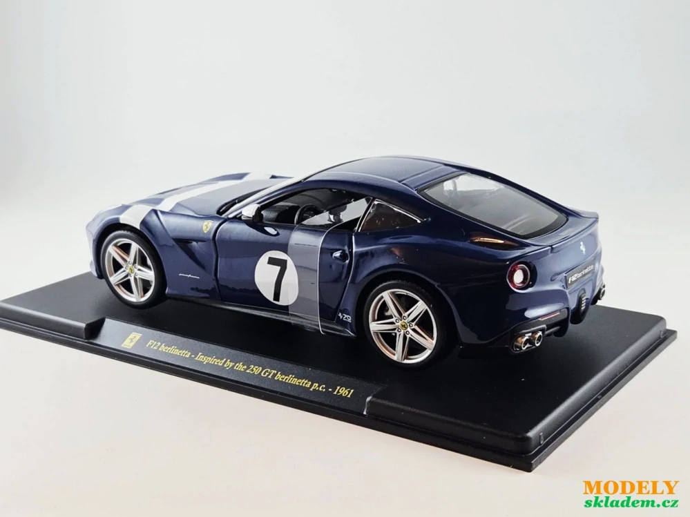 Ferrari F12 Berlinetta 1:24 Hachette