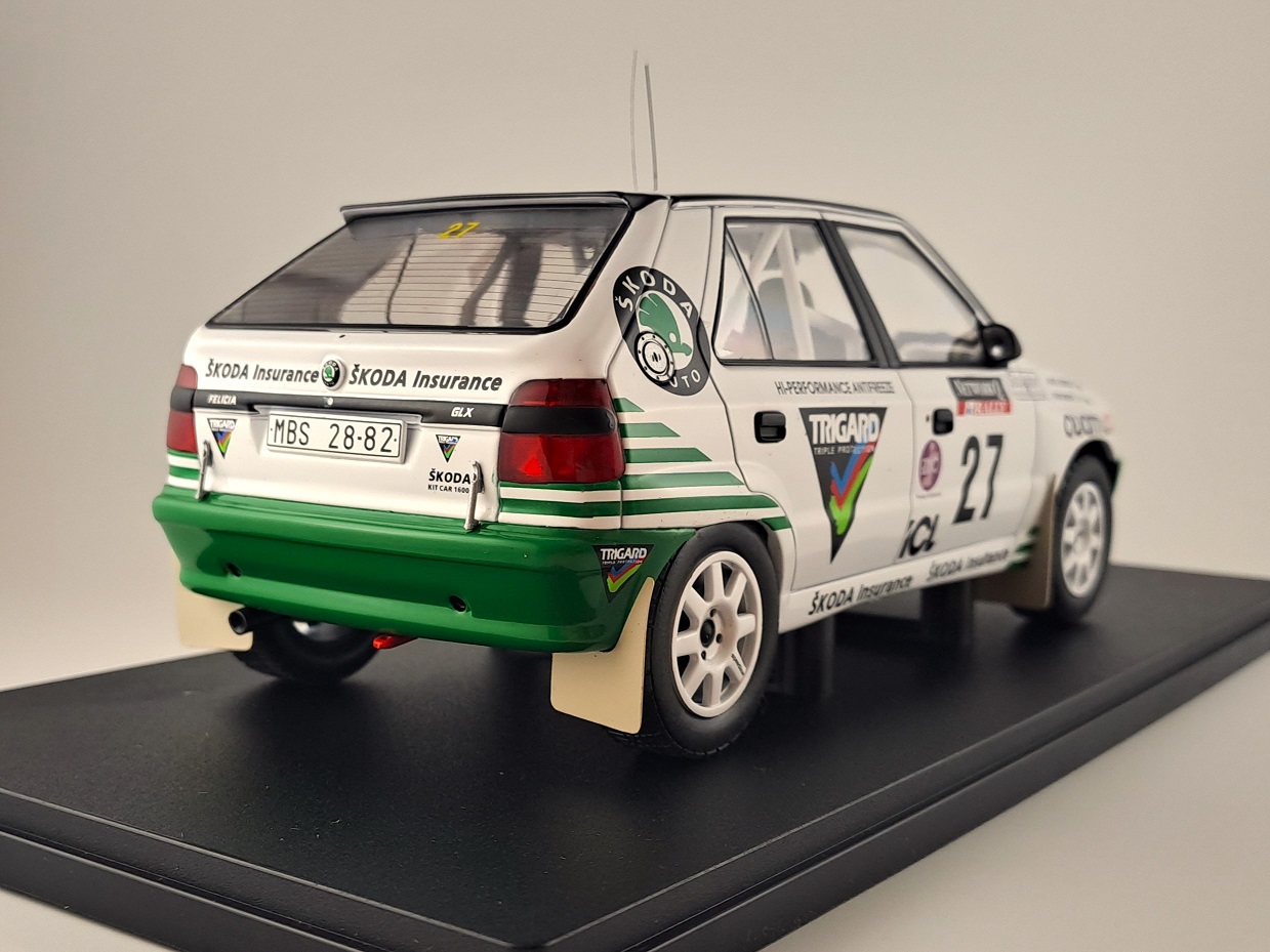 Škoda Felicia Kit Car no.27, Sibera, RAC rallye 1995 1:18 IXO