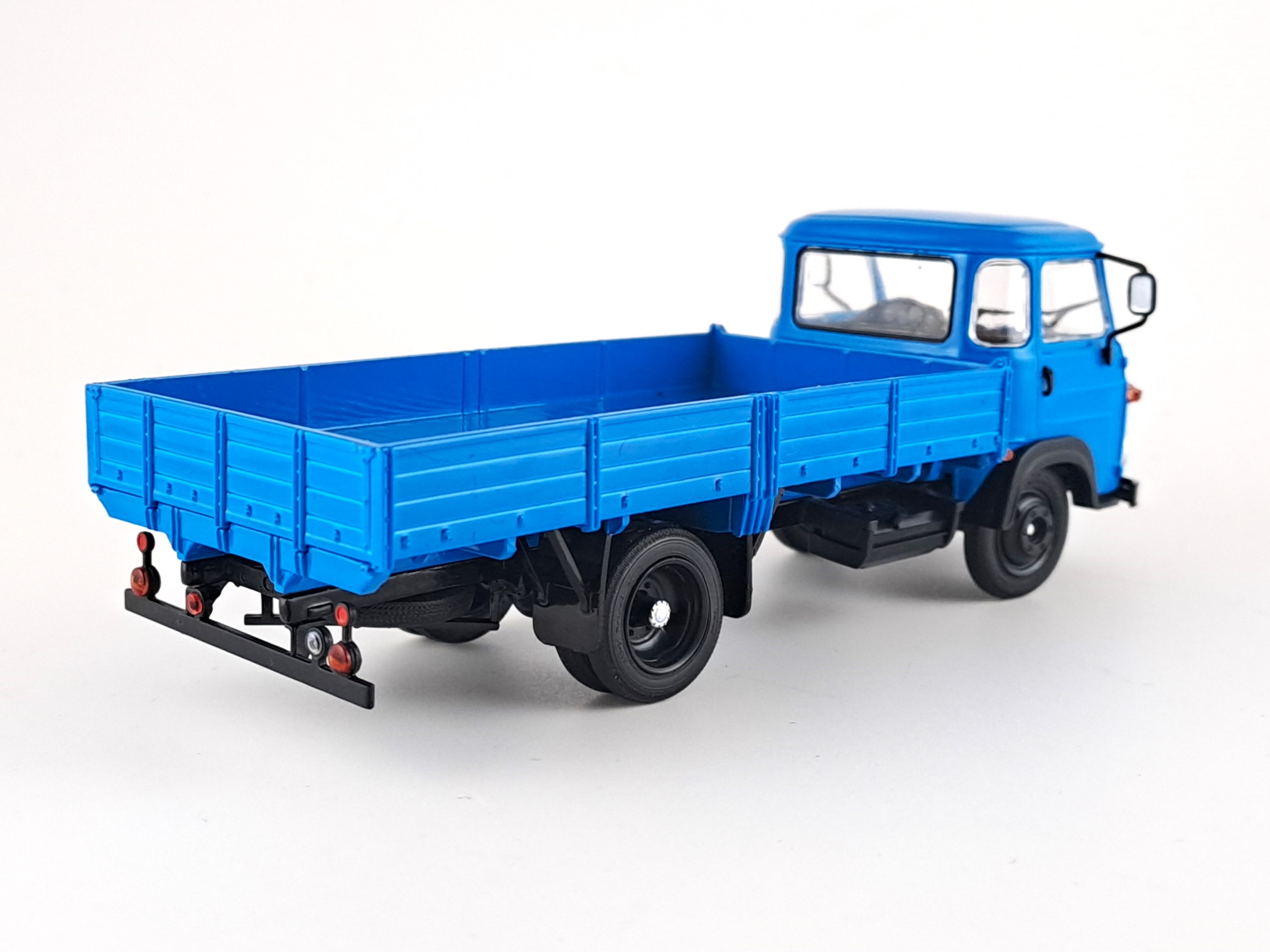 Avia A31 valník 1:43 Auto Historia