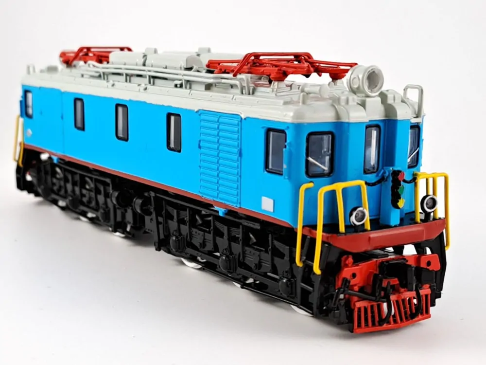 lokomotiva VL22m 1:87 Modimio časopis s modelem