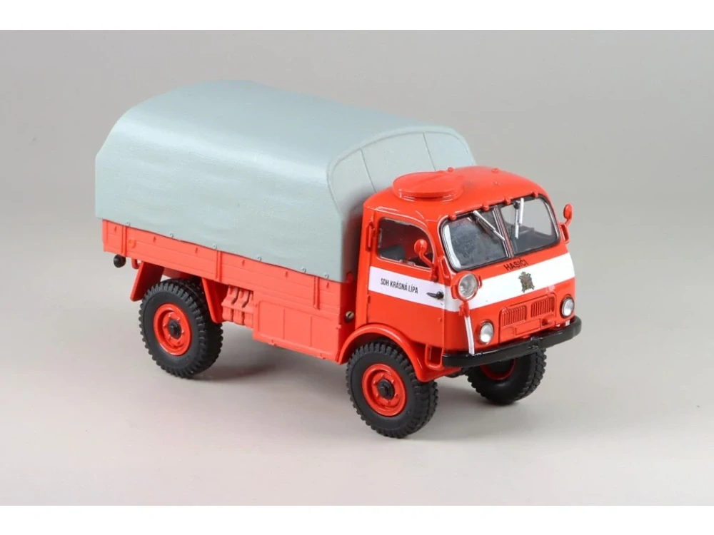 TRIO SET Tatra 805 hasiči 1:43 sada časopisů s modelem