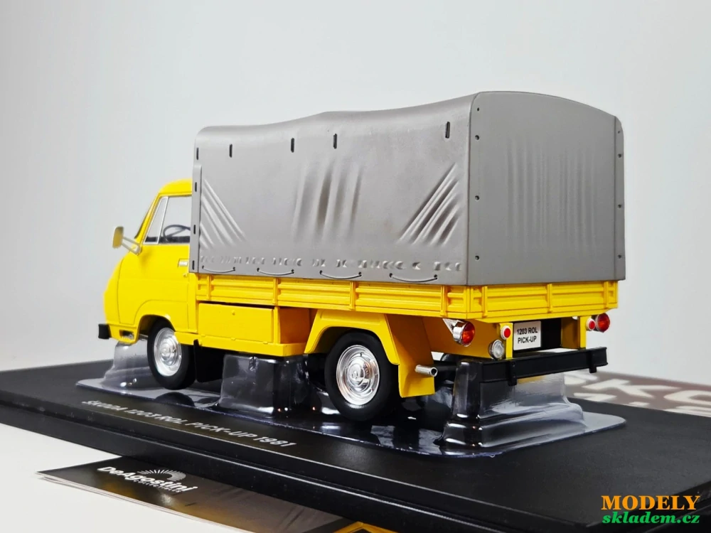 Škoda 1203 ROL 1:24 časopis s modelem