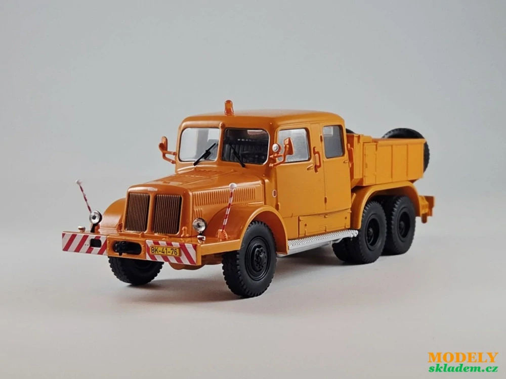 Tatra 141 tahač 1:43 časopis s modelem
