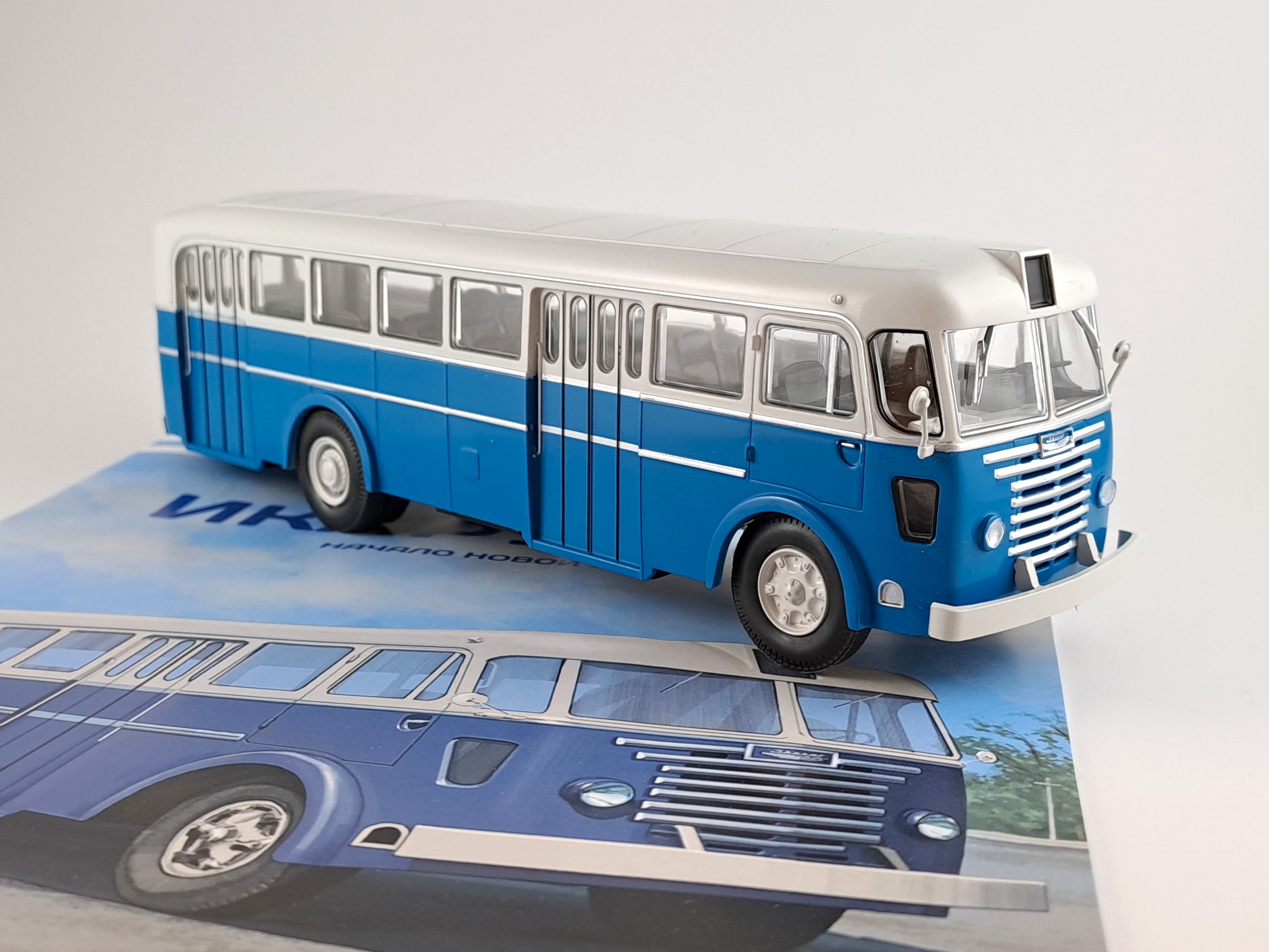 Ikarus 60 autobusová kolekce 1:43 Modimio