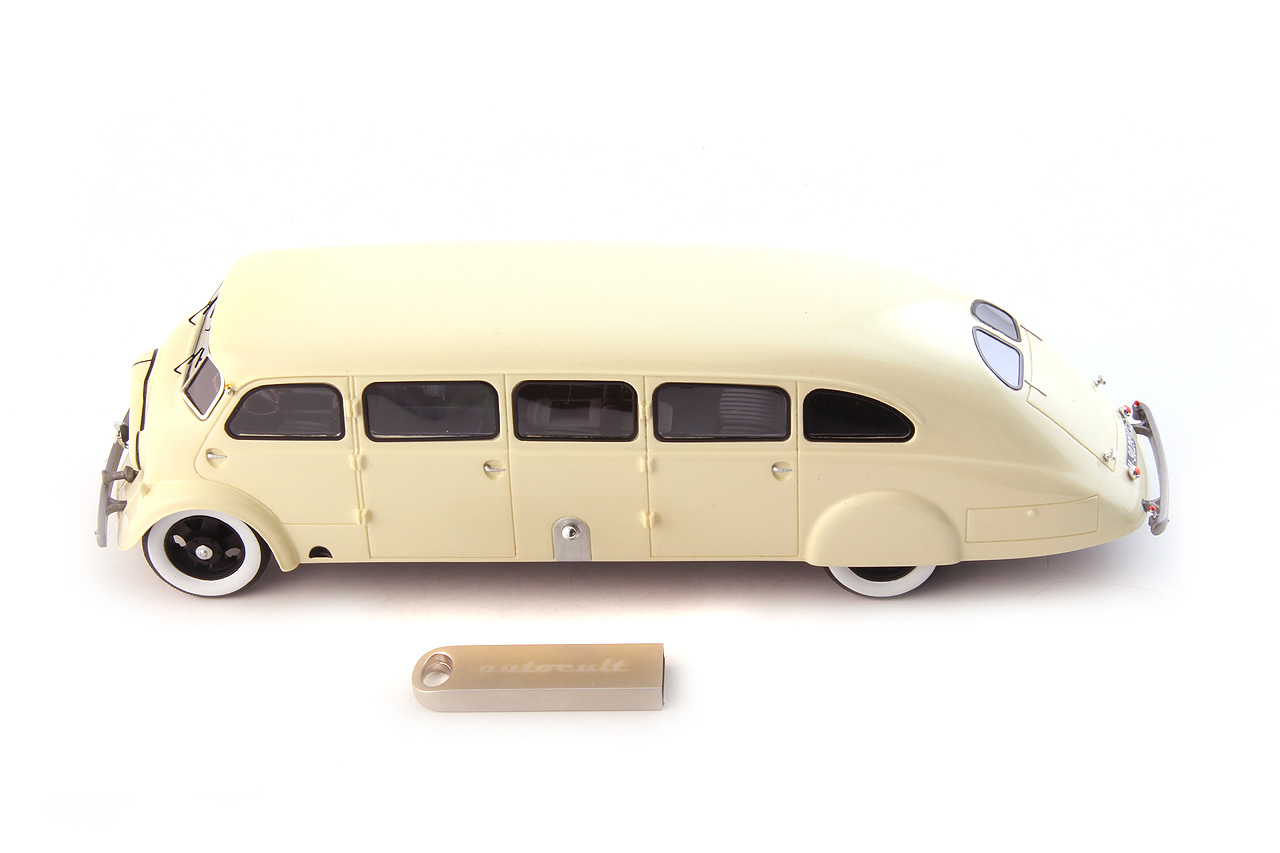 Baťův autokar Sodomka 1937 SET OF THE YEAR 1:43 Autocult