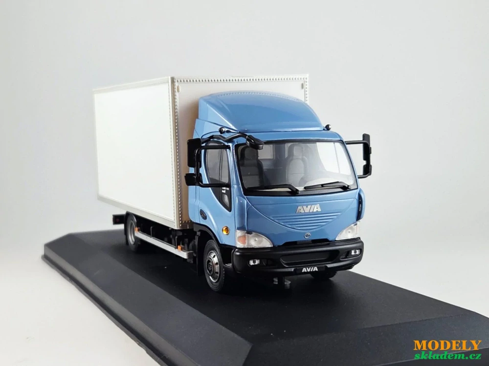 Avia D skříň modrá 1:43 Foxtoys