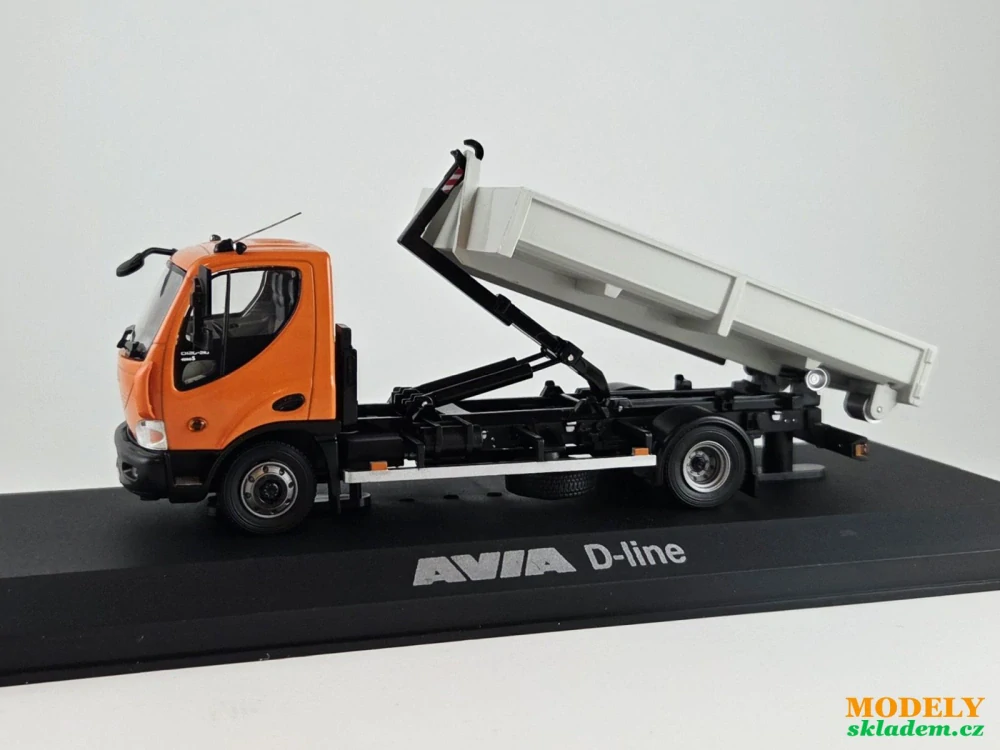 Avia D kontejner oranžový 1:43 Foxtoys