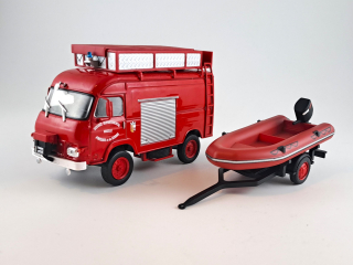 Saviem TP3 hasiči s člunem 1:43 Hachette
