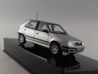 Škoda Felicia 1998 1:43 IXO