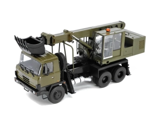 Tatra 815 UDS114A olivová 1:43 Auto Historia