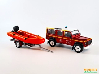 Land Rover Defender hasiči s člunem 1:43 Hachette