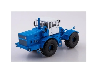 Kirovets K-701 1:43 Auto Historia