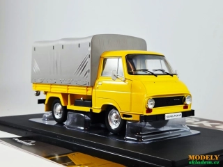 Škoda 1203 ROL 1:24 časopis s modelem